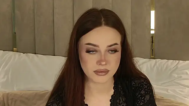 Snapshot of AnneSand chatting on 06-30-26, 04:12 AnneSand online show from 06-30-26, 04:12