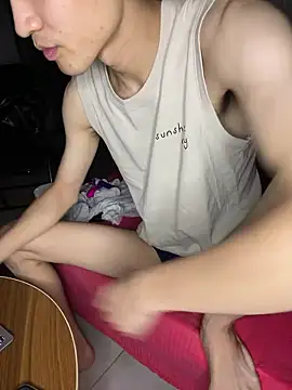 Snapshot of ali_za88 chatting on 04-14-26, 05:18 ali za88 online show from 04-14-26, 05:18