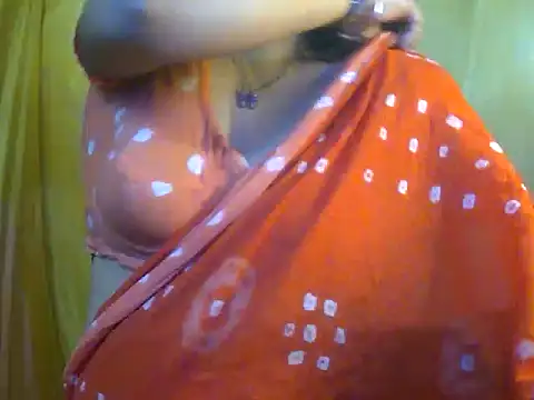 Snapshot of LOVERIAKOL chatting on 06-30-26, 05:29 LOVERIAKOL online show from 06-30-26, 05:29