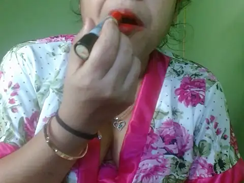 LOVERIAKOL online show from 03-25-26, 07:02