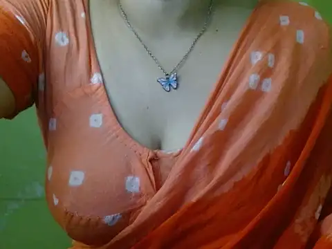 Snapshot of LOVERIAKOL chatting on 07-14-26, 10:21 LOVERIAKOL online show from 07-14-26, 10:21