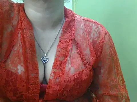 LOVERIAKOL online show from 05-31-26, 06:09