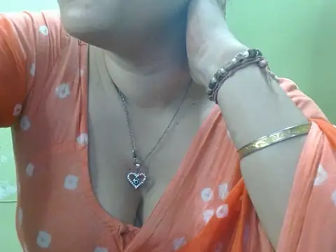 LOVERIAKOL online show from 05-19-26, 04:58