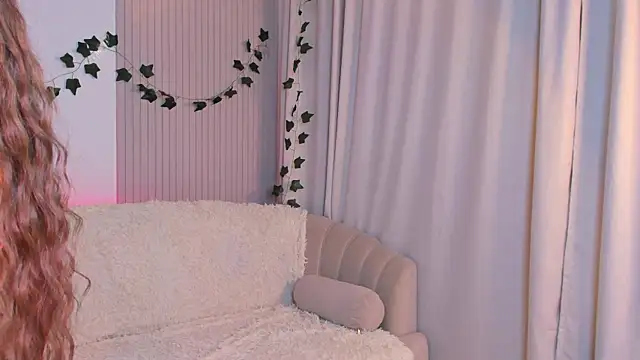 CindyGarrison online show from 02-22-25, 03:12