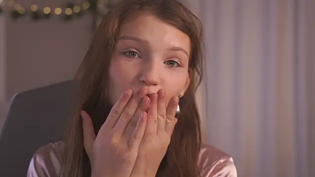 CindyGarrison online show from 10-11-25, 01:50