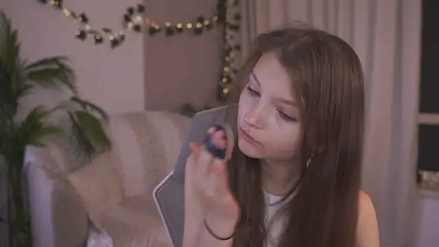 CindyGarrison online show from 10-24-25, 02:32