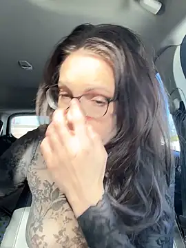 Snapshot of BeautifulMesss chatting on 02-02-26, 03:33 BeautifulMesss online show from 02-02-26, 03:33