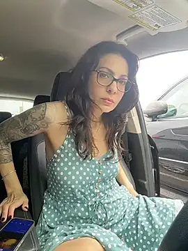 BeautifulMesss online show from 04-18-26, 03:58