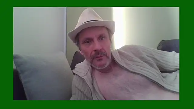 Snapshot of Zed0l1Mod chatting on 02-08-25, 07:04 Zed0l1Mod online show from 02-08-25, 07:04