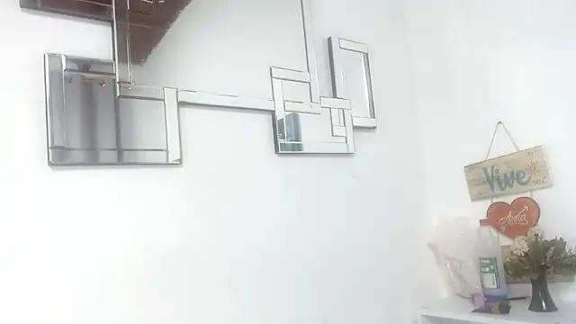 Madeline Woods online show from 11-14-25, 12:31