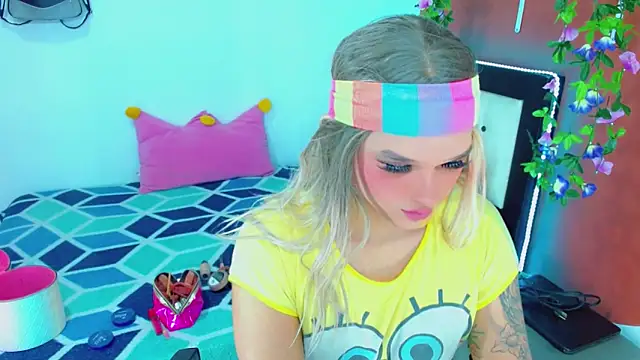 TaylorMon online show from 12-22-25, 07:36