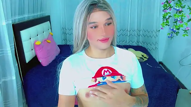 TaylorMon online show from 03-18-26, 01:42