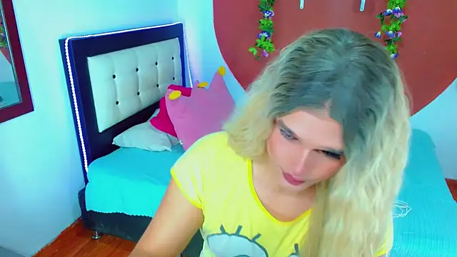 TaylorMon online show from 12-04-25, 06:51