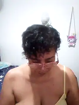 Snapshot of sorbetico_perverse chatting on 11-06-25, 07:40 sorbetico perverse online show from 11-06-25, 07:40