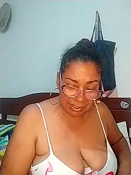 Snapshot of sorbetico_perverse chatting on 03-19-25, 06:12 sorbetico perverse online show from 03-19-25, 06:12