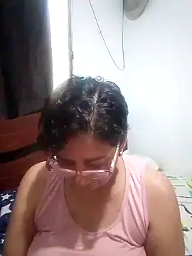 Snapshot of sorbetico_perverse chatting on 11-08-25, 06:00 sorbetico perverse online show from 11-08-25, 06:00