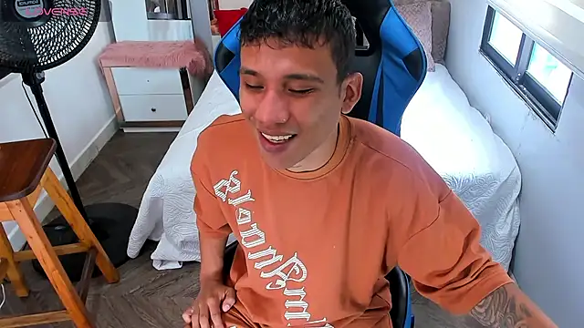 Backsex boy online show from 09-13-25, 03:45