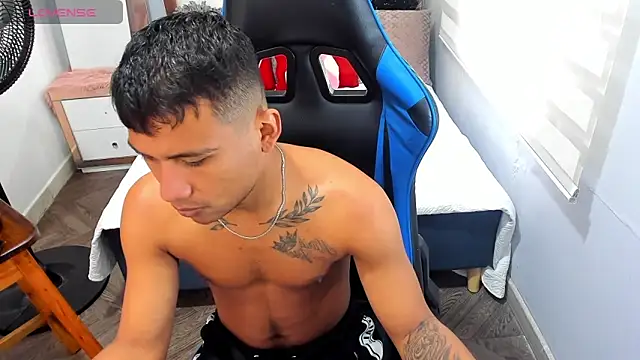 Backsex boy online show from 10-10-25, 03:13