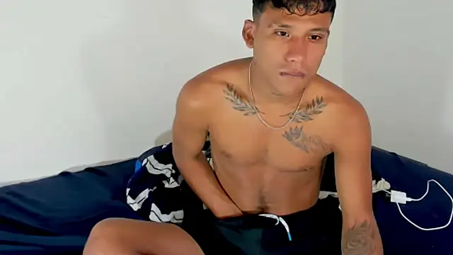 Backsex boy online show from 03-19-26, 07:03
