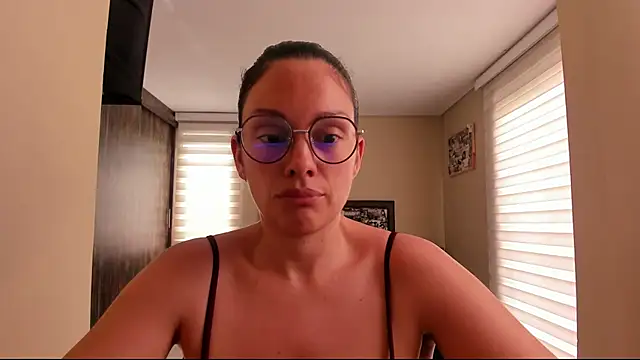 anabel 025 online show from 05-20-26, 04:26