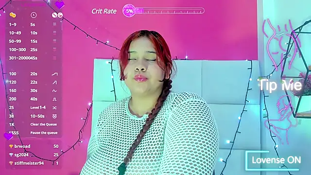 Snapshot of Alanna_hot3 chatting on 03-09-25, 02:32 Alanna hot3 online show from 03-09-25, 02:32
