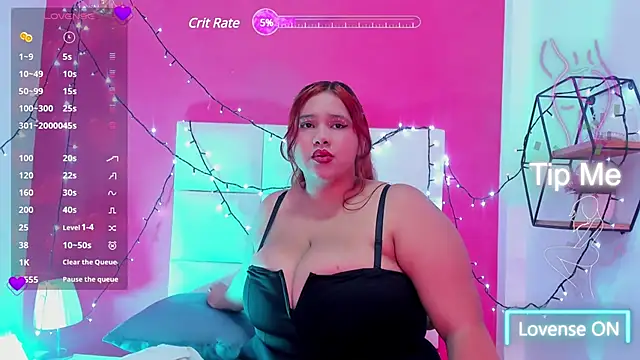 Snapshot of Alanna_hot3 chatting on 02-28-25, 07:35 Alanna hot3 online show from 02-28-25, 07:35