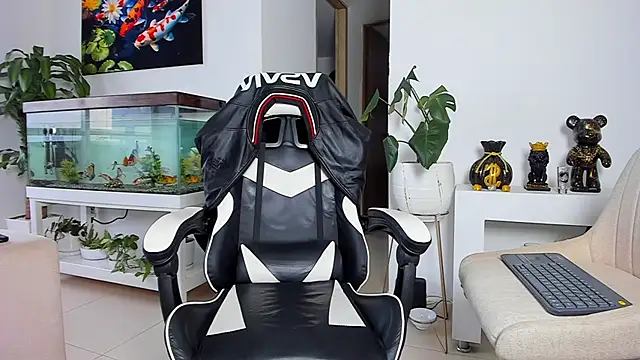 Johnnygrayson1 online show from 09-25-25, 10:05