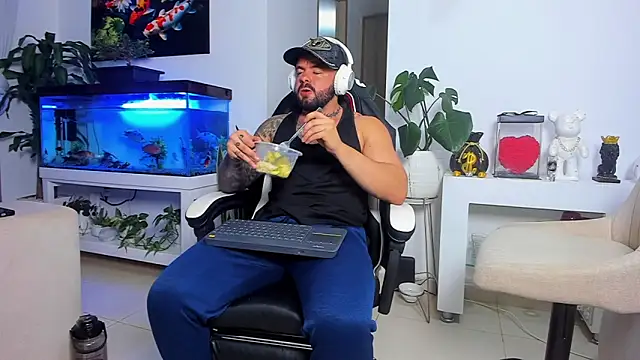 Johnnygrayson1 online show from 10-09-25, 12:33