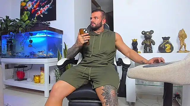 Johnnygrayson1 online show from 12-20-25, 12:13