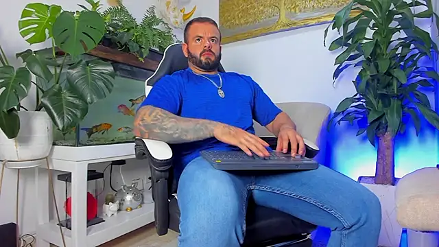 Johnnygrayson1 online show from 03-25-26, 01:39