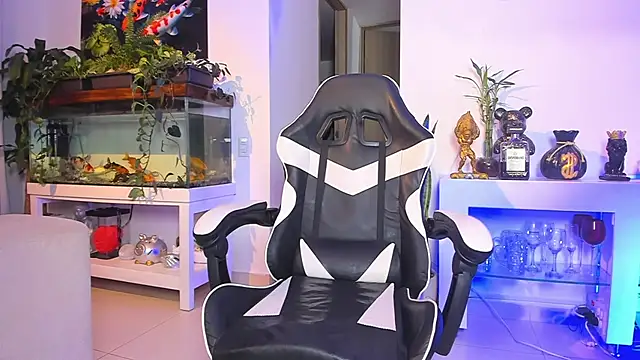 Johnnygrayson1 online show from 02-04-26, 11:33