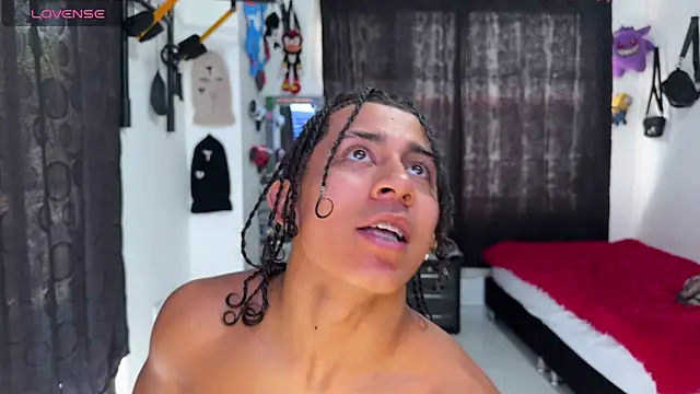 Snapshot of jokergc_2 chatting on 11-15-25, 04:33 jokergc 2 online show from 11-15-25, 04:33