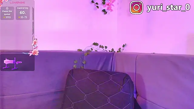 Yuri Stars online show from 11-29-25, 04:45