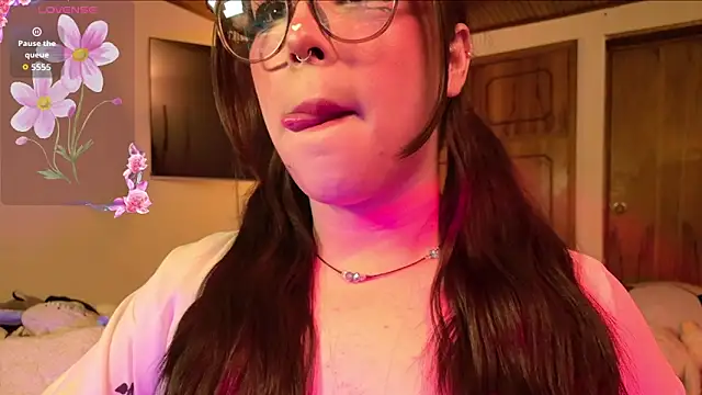 Yuri Stars online show from 03-27-26, 06:44