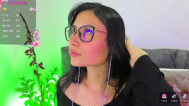NayeCloud online show from 06-29-26, 11:26