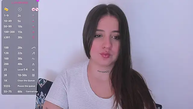 Sabrina Lennox online show from 12-23-25, 03:17