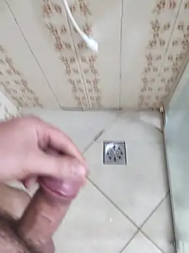 Snapshot of carvalhesco chatting on 09-21-25, 05:56 carvalhesco online show from 09-21-25, 05:56