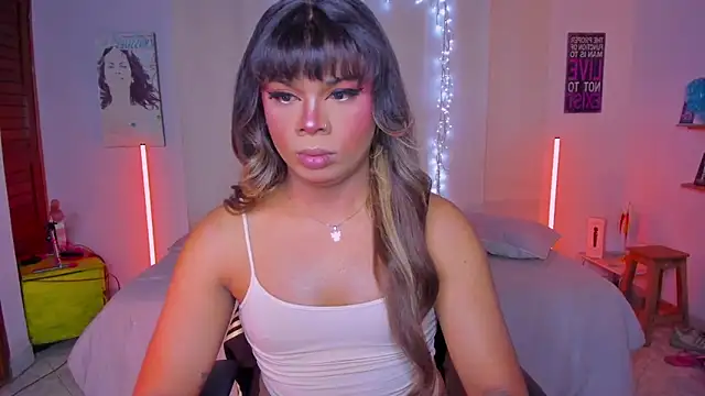 CuteRomi online show from 10-01-25, 06:07