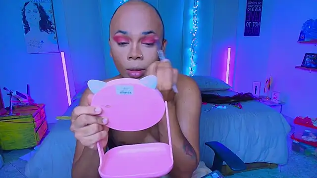 CuteRomi online show from 09-27-25, 03:45