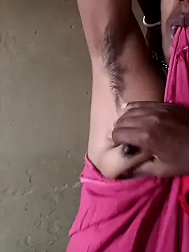 Snapshot of hairipussy2 chatting on 01-18-25, 04:26 hairipussy2 online show from 01-18-25, 04:26