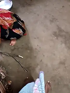 Snapshot of hairipussy2 chatting on 02-04-25, 05:42 hairipussy2 online show from 02-04-25, 05:42