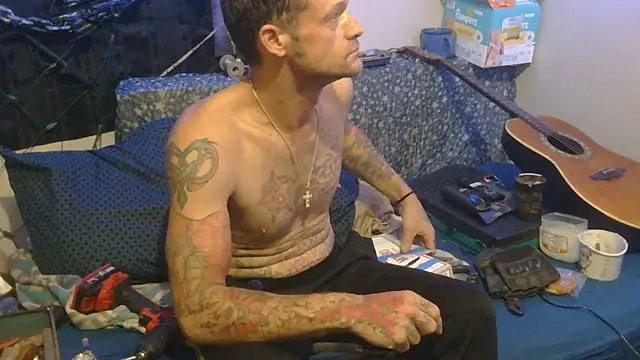 TheOneYouLove69 online show from 11-19-25, 08:36