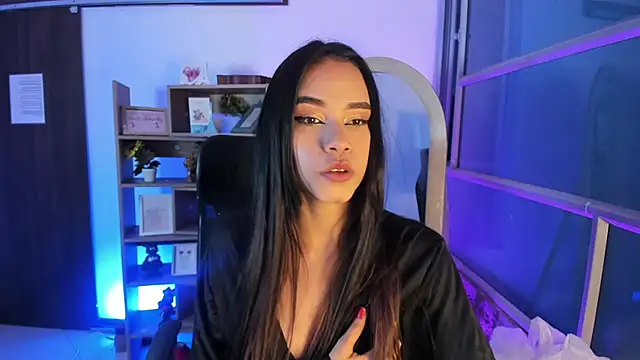 Jasmin Skinny online show from 10-30-25, 03:05