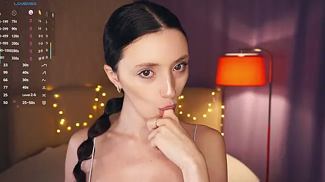 Snapshot of CuteFeret chatting on 02-14-25, 07:17 CuteFeret online show from 02-14-25, 07:17