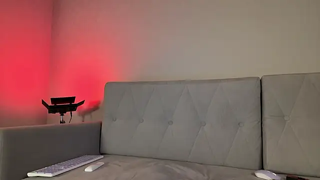 weshycouple online show from 03-12-26, 07:18