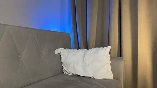 weshycouple online show from 03-26-26, 07:23