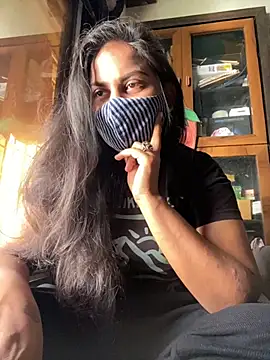 Snapshot of HaaniKaur chatting on 11-18-25, 07:44 HaaniKaur online show from 11-18-25, 07:44