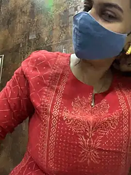 Snapshot of HaaniKaur chatting on 10-19-25, 03:59 HaaniKaur online show from 10-19-25, 03:59