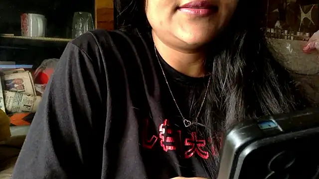 HaaniKaur online show from 06-11-26, 05:04