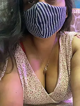 Snapshot of HaaniKaur chatting on 03-01-25, 05:27 HaaniKaur online show from 03-01-25, 05:27